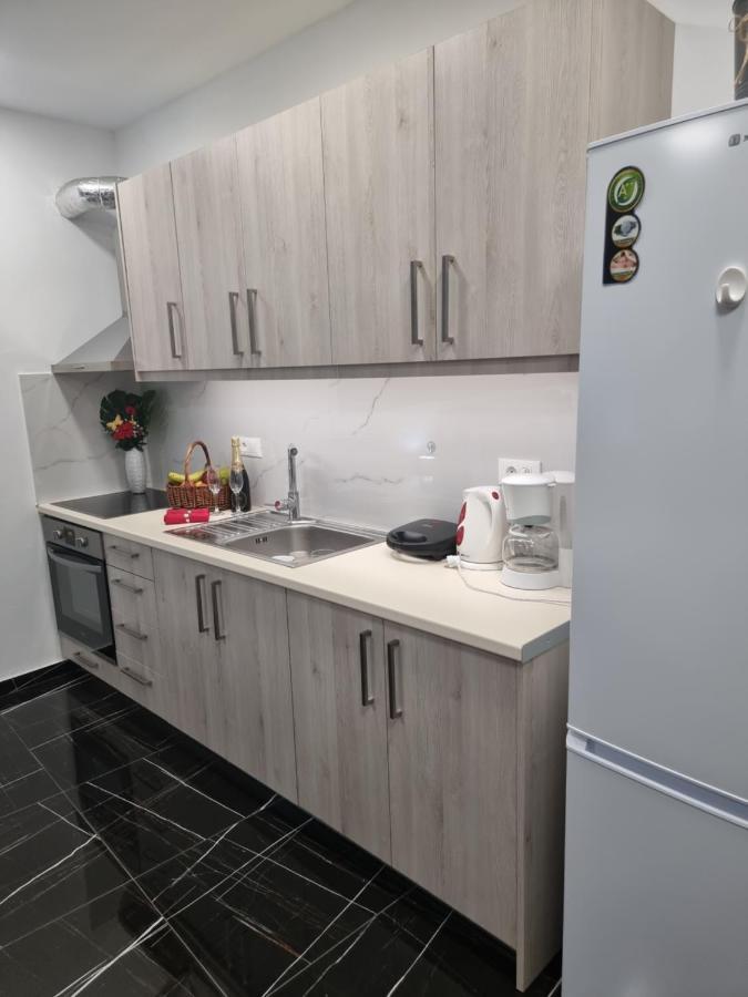 Istron Corner Apartments المظهر الخارجي الصورة