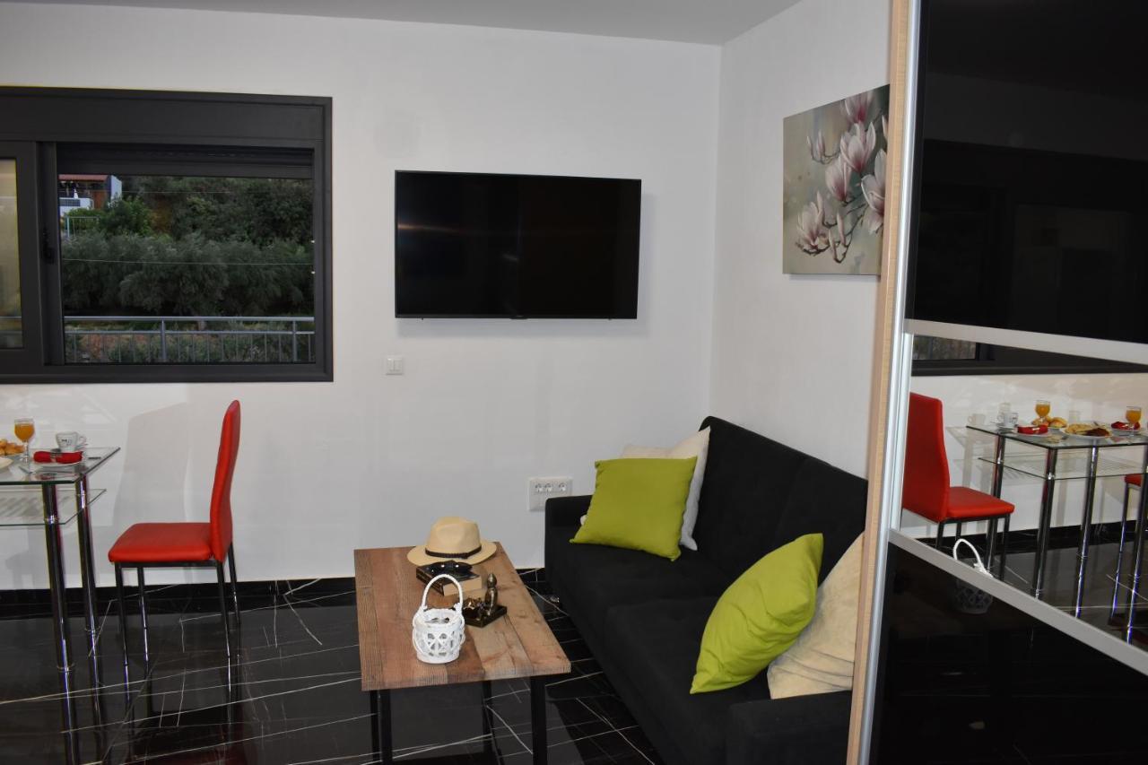 Istron Corner Apartments المظهر الخارجي الصورة